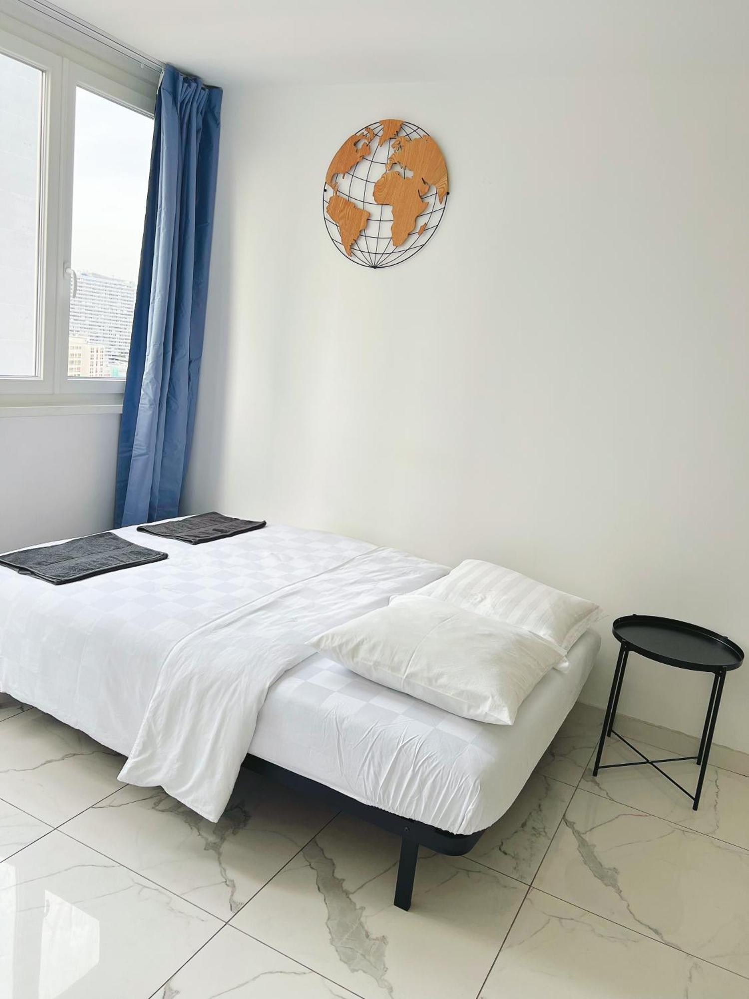 Apartment Near Subway And Supermarket باريس المظهر الخارجي الصورة